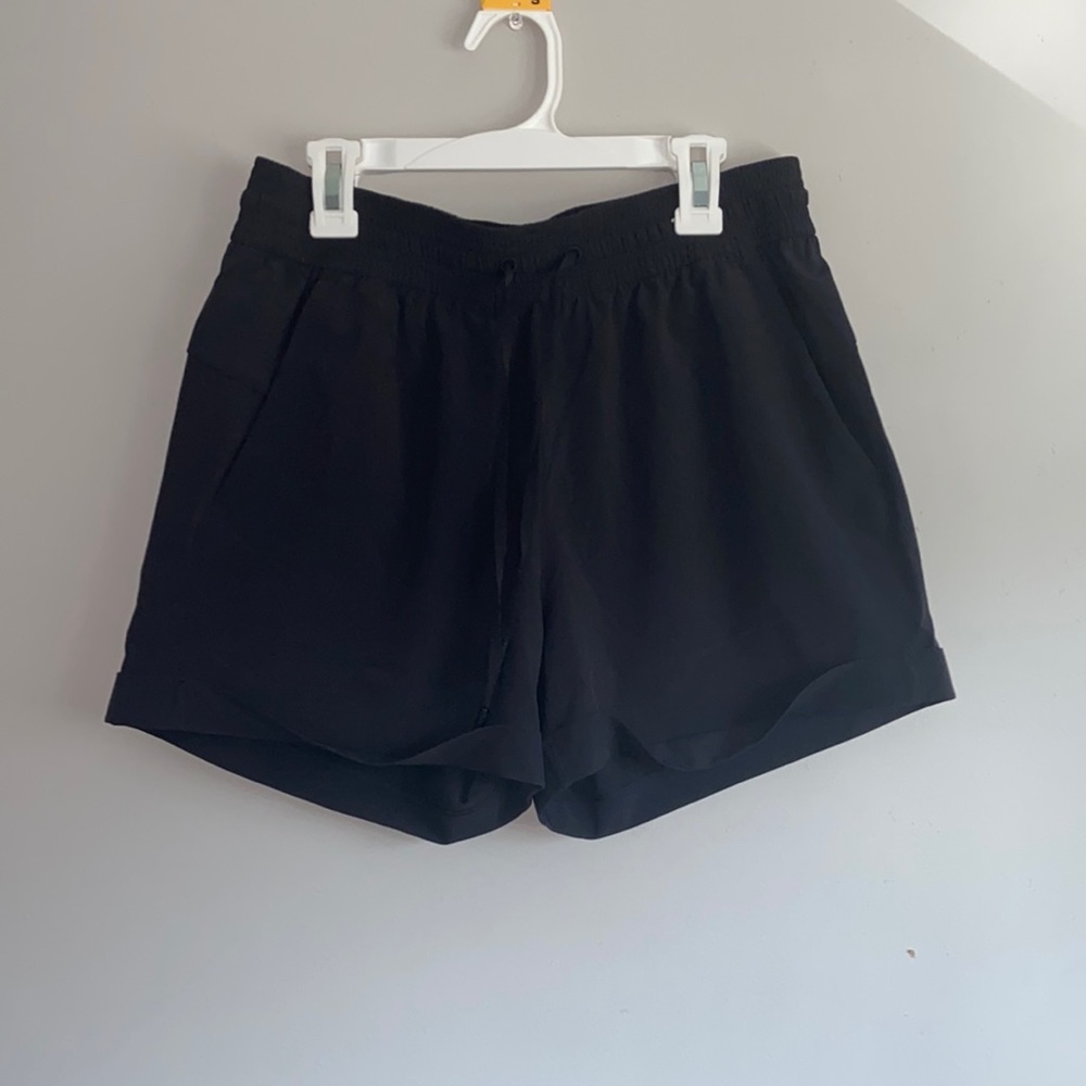 Lulu shorts